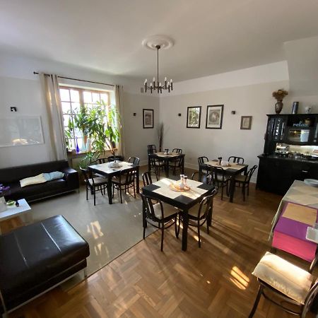 Krzysin Hotell Podkowa Leśna Exteriör bild